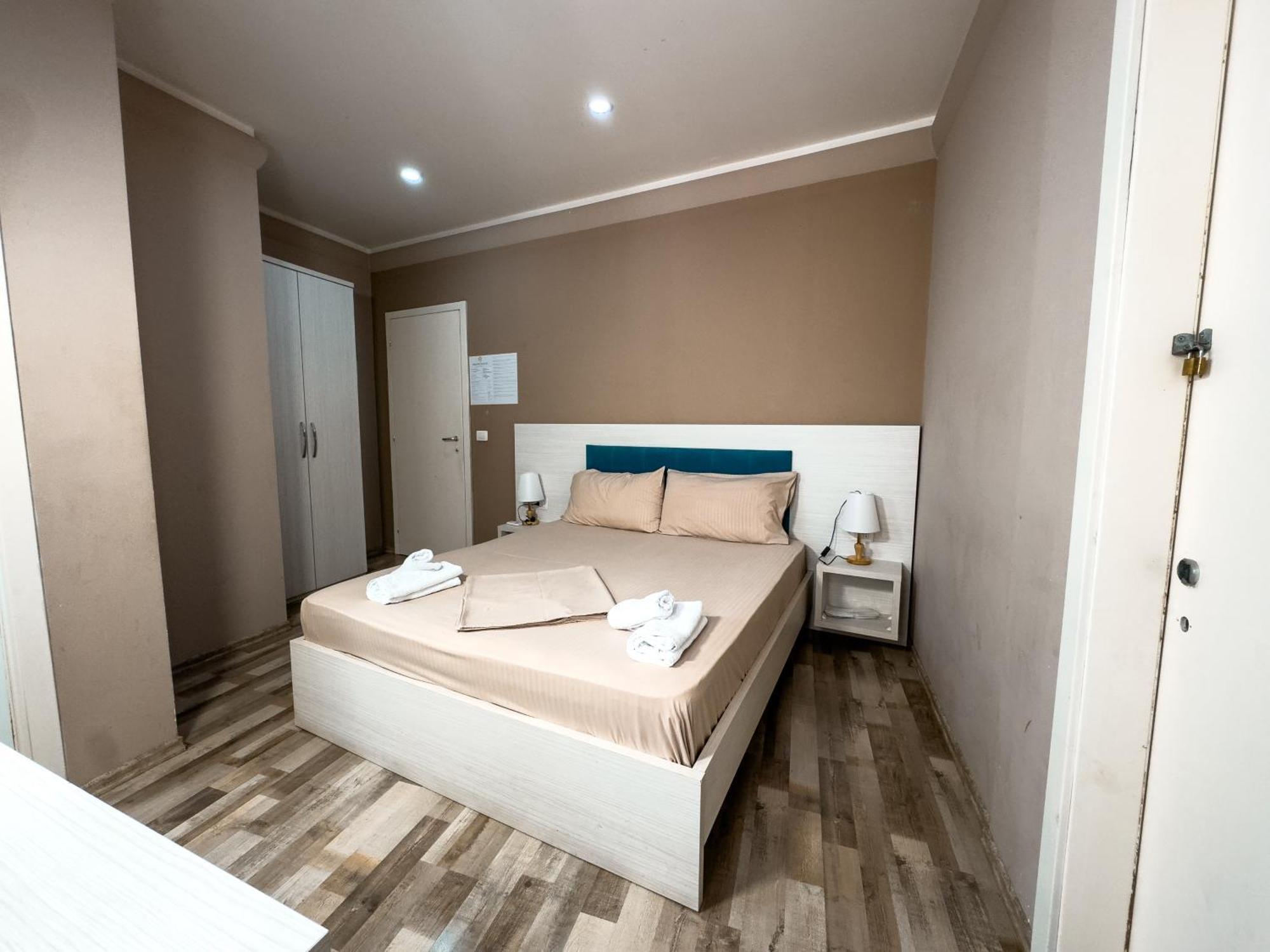 Shkodra Budget Hotel Exterior foto